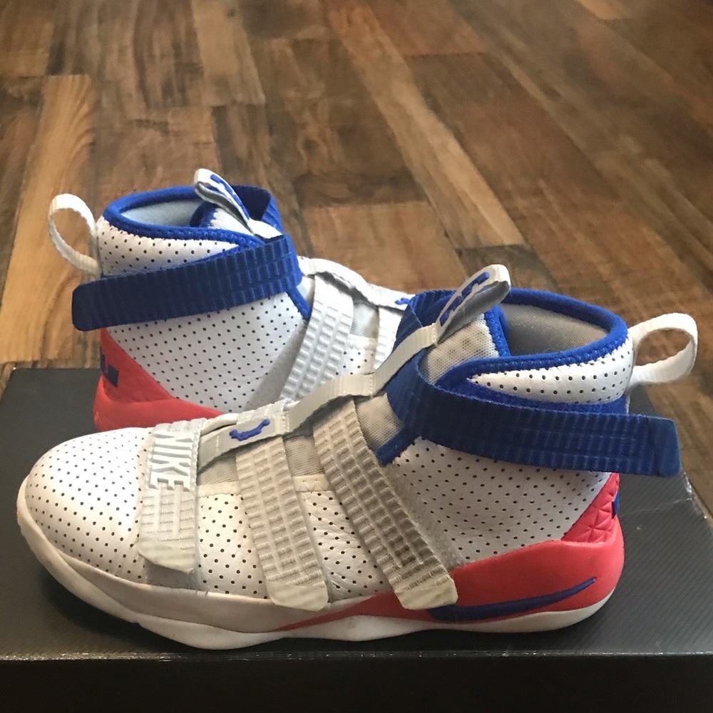 under Armour Lebron soldier xI SFG